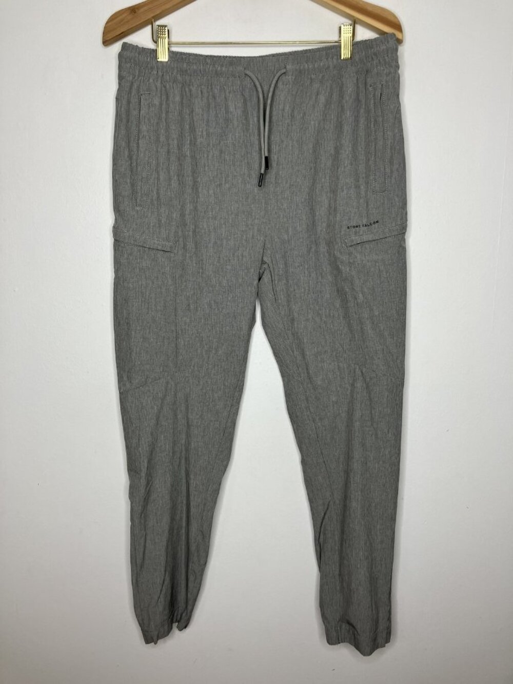 Stone Falcon Men's Slim Fit Jogger Activewear Pants Gray Size M Drawstring